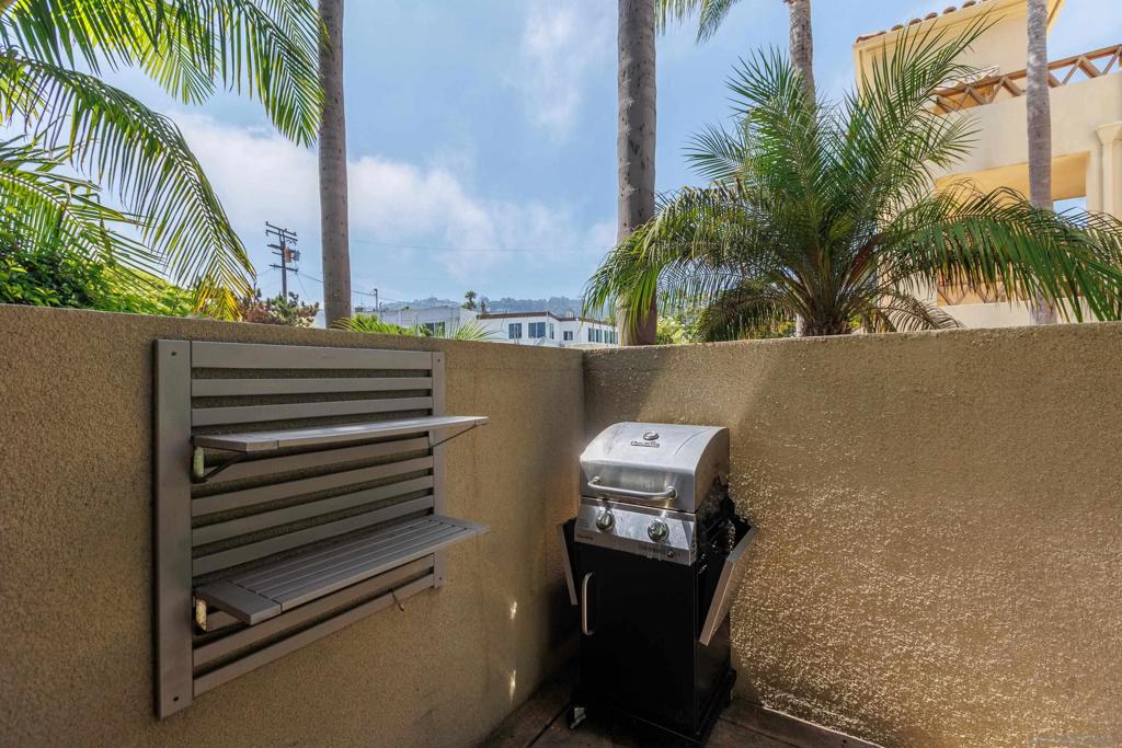 La Jolla - Residential Lease