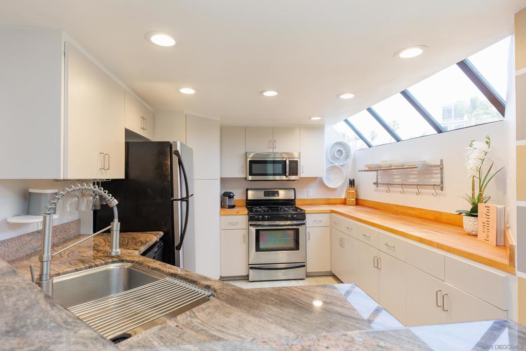 La Jolla - Residential Lease