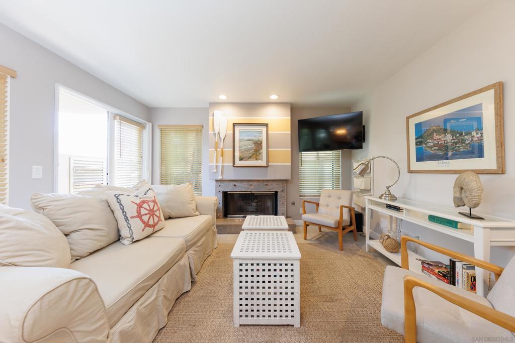 La Jolla - Residential Lease