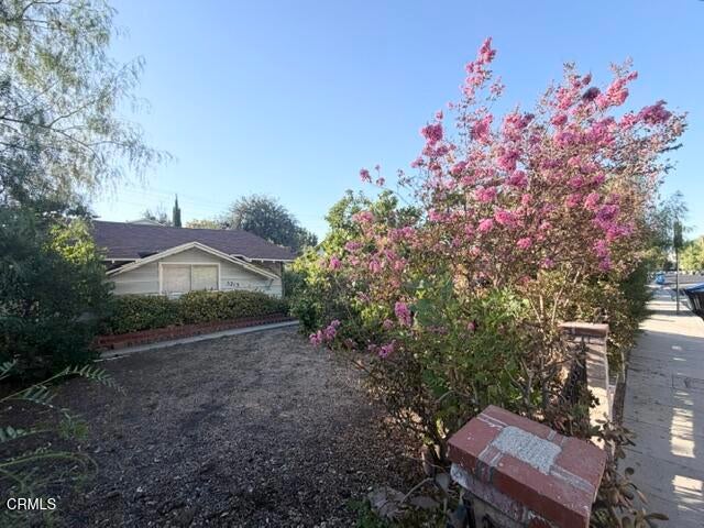5213 Don Pio Drive