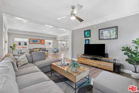 Photo of 1150 W 48th Street, Los Angeles, CA 90037 (MLS # 26849207)