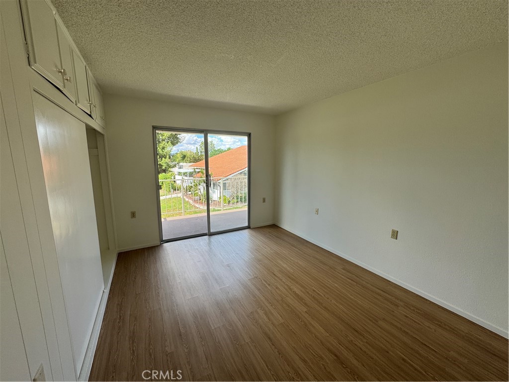 2122 Ronda Granada P