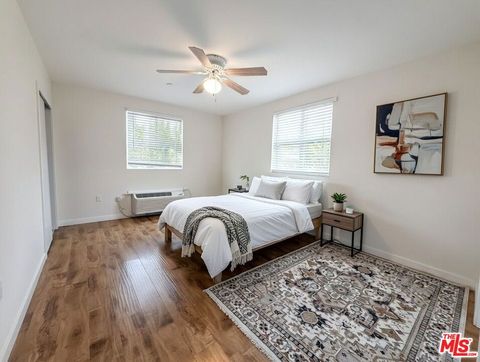 Photo of 1254 W 37th Drive #1256 1/2, Los Angeles, CA 90007 (MLS # 26673453)