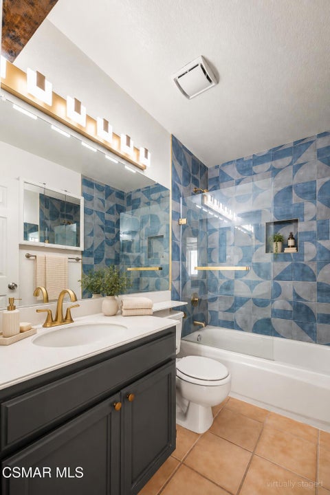 Tiny photo for 850 Vista Arriago, Camarillo, CA 93012 (MLS # 226004751)