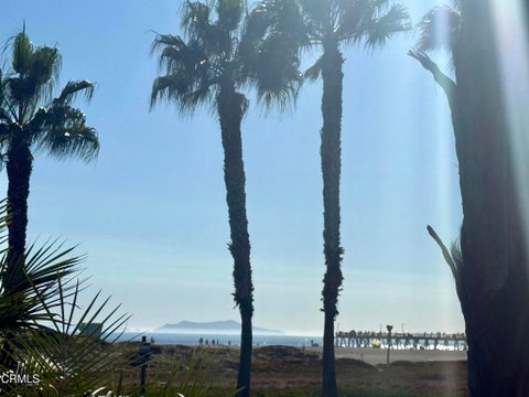 Photo of 715 Ocean View Drive, Port Hueneme, CA 93041 (MLS # V1-39114)