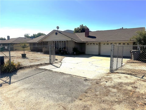 Photo of 29095 Bay Avenue, Moreno Valley, CA 92555 (MLS # CV26198988)