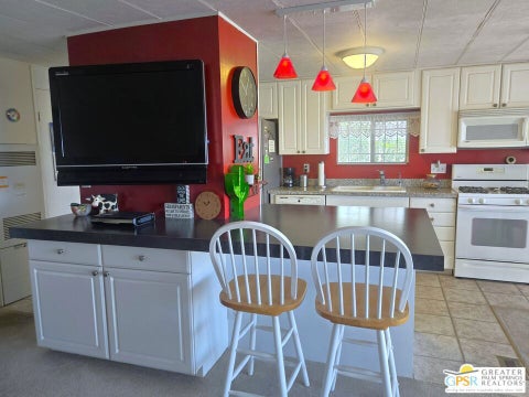 Tiny photo for 16620 El Segundo Way, Desert Hot Springs, CA 92241 (MLS # 26867711PS)