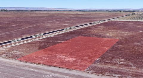 Photo of 4508013 Yucca Valley, Delano, CA 92284 (MLS # SN25231727) Photo of 4508013 Yucca Valley, Delano, CA 92284 (MLS # SN25231727)