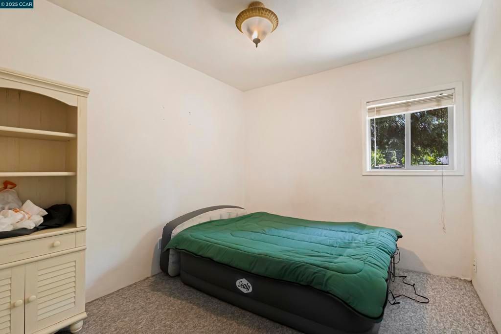 listing image 130727450959564447017