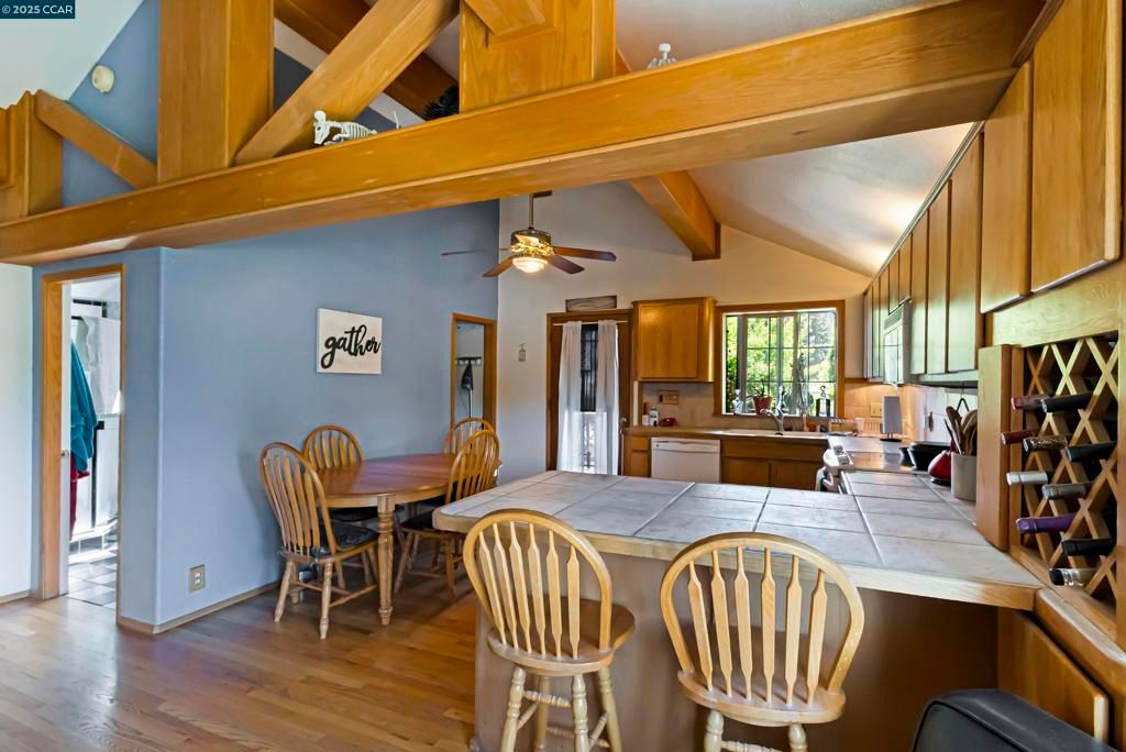 listing image 130721194440669415596