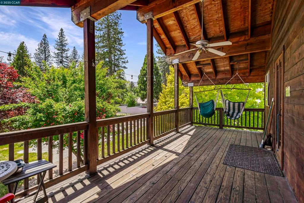 listing image 130725420439832145582