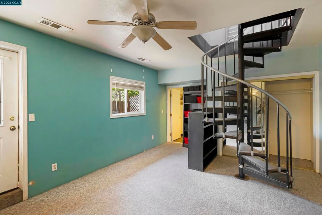 listing image 130725614400466280982