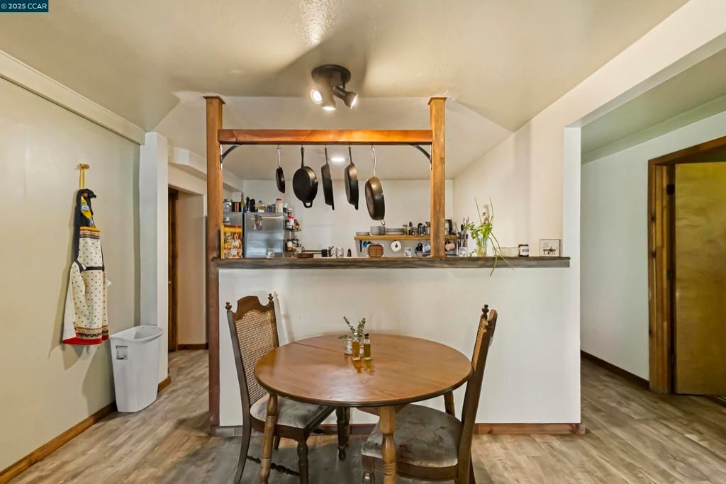 listing image 130727950425889877750