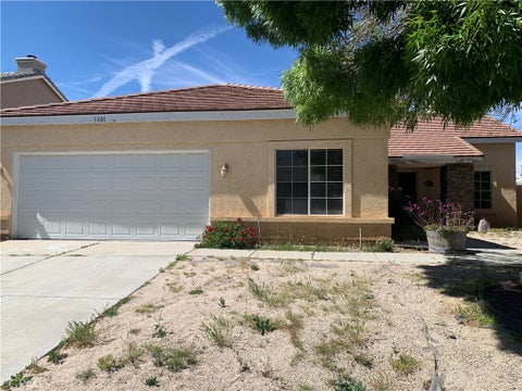 Photo of 3501 Racquet Lane, Palmdale, CA 93551 (MLS # SR26215644)
