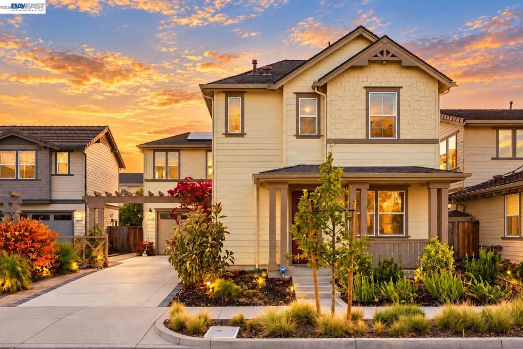 34113 Spur Way