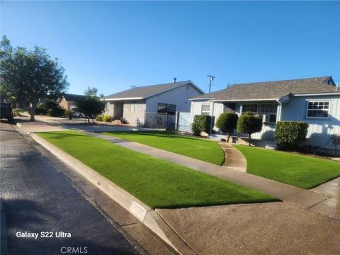 Photo of 2029 W 162nd St, Torrance, CA 90504 (MLS # TR25237248)
