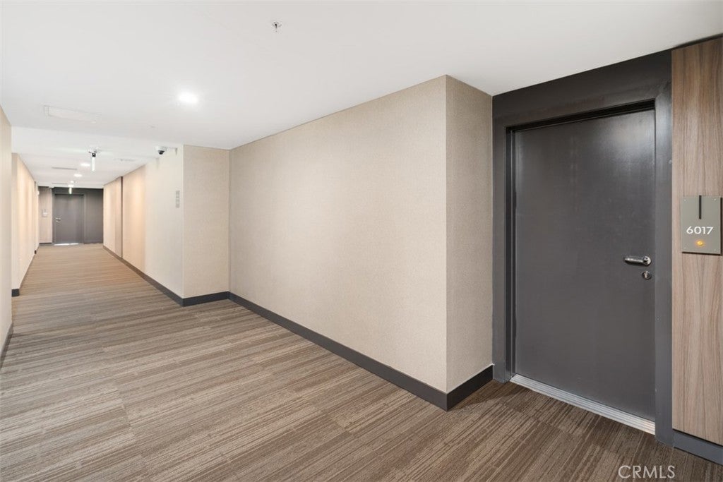 39 S Los Robles Avenue 6017