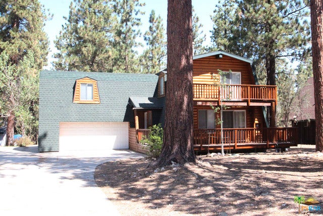 504 Pinewood Court