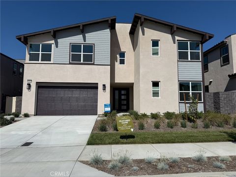 4787 Swallowtail Lane Fontana CA 92336