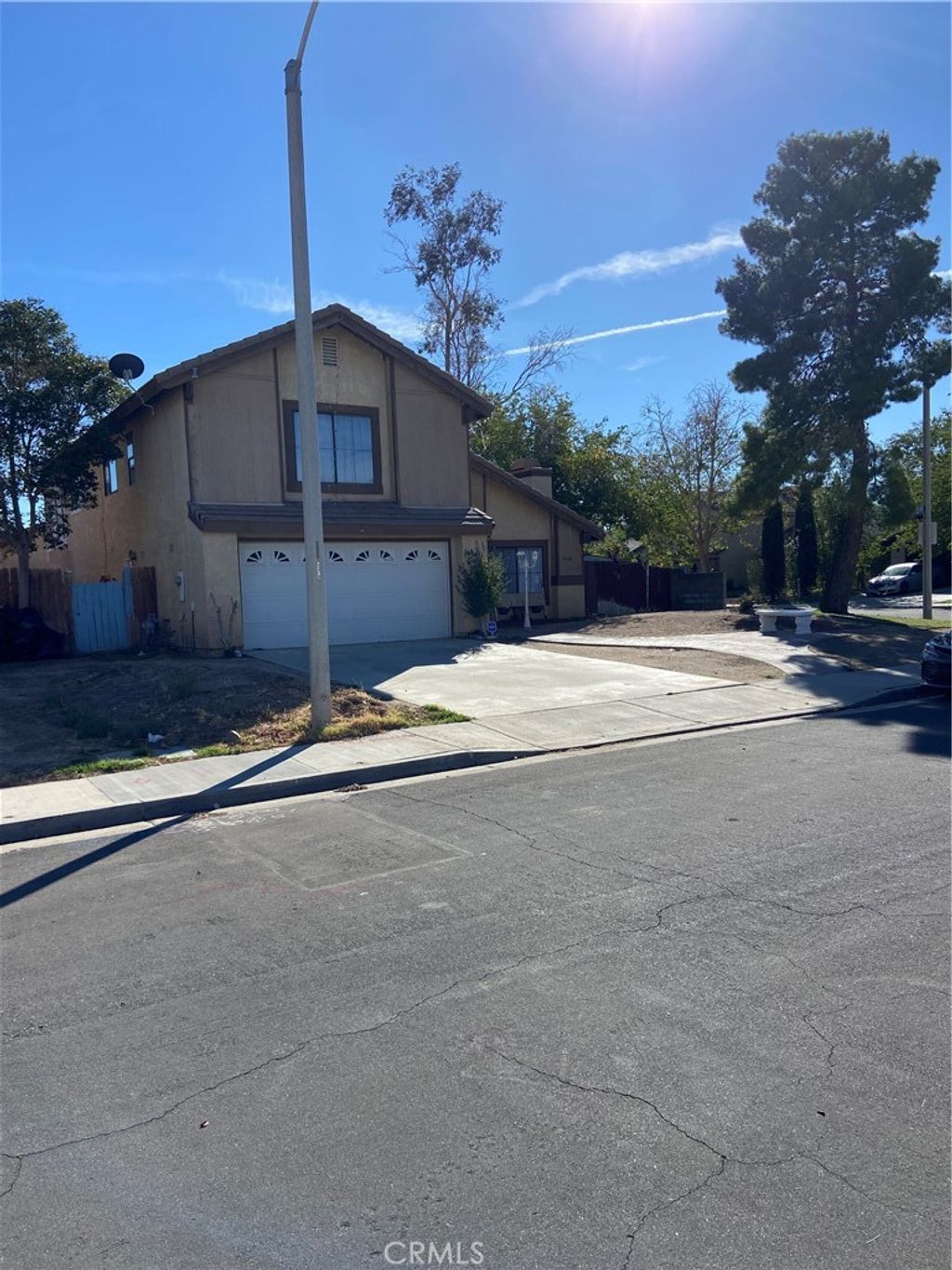 Photo of 2906 E Avenue Q3, Palmdale, CA 93550 (MLS # SR25231102)