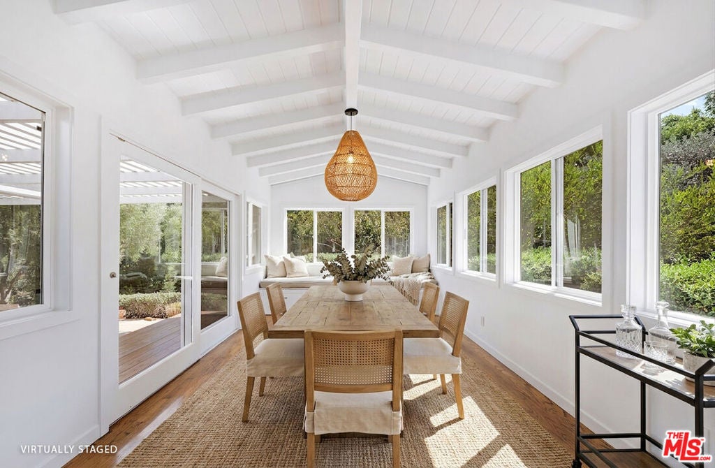 Photo of 6644 Wildlife Road, Malibu, CA 90265 (MLS # 26867743)