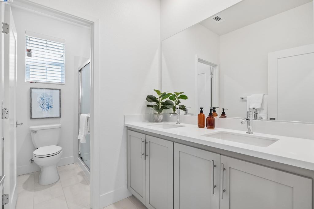 BRIDEWAY - Residential