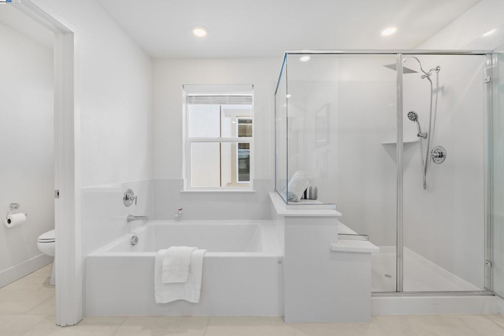 BRIDEWAY - Residential