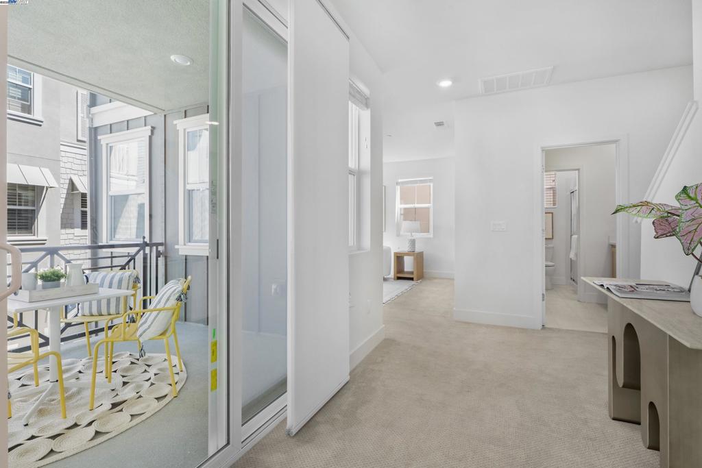 BRIDEWAY - Residential