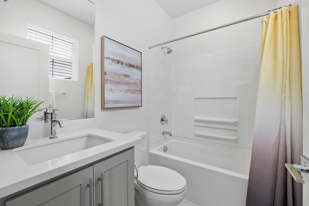 BRIDEWAY - Residential