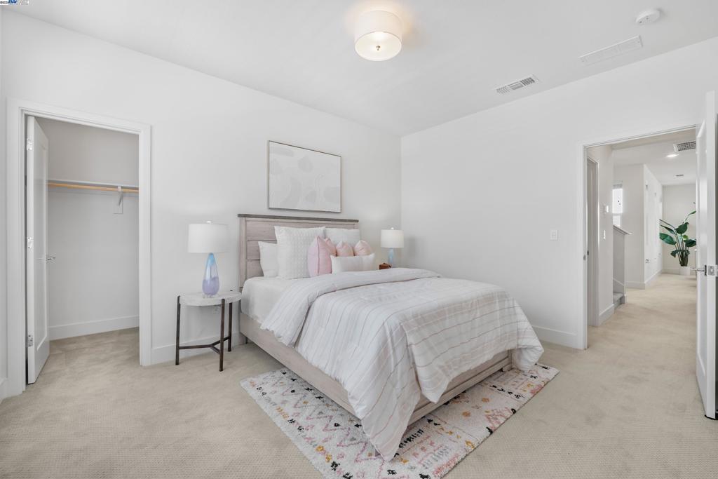 BRIDEWAY - Residential