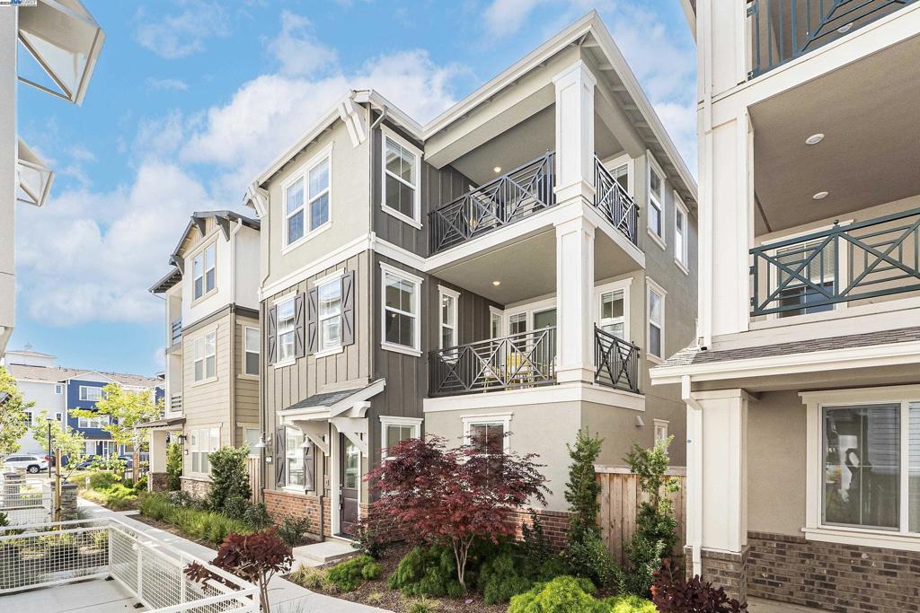 BRIDEWAY - Residential