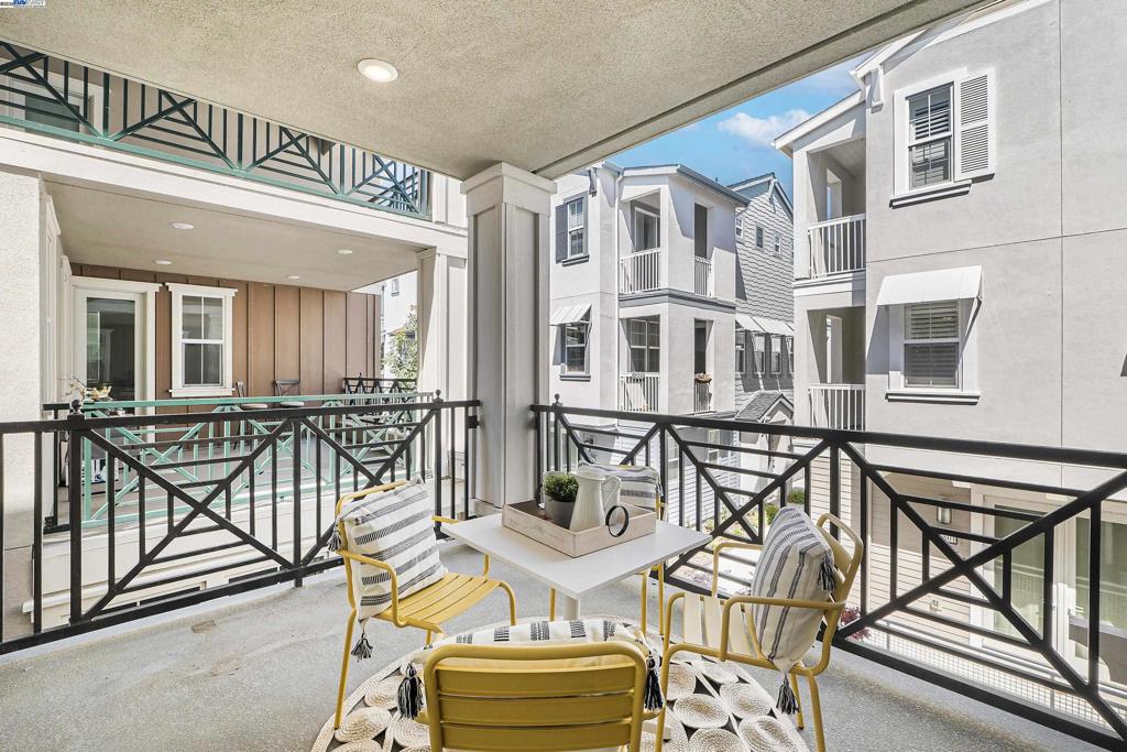 BRIDEWAY - Residential