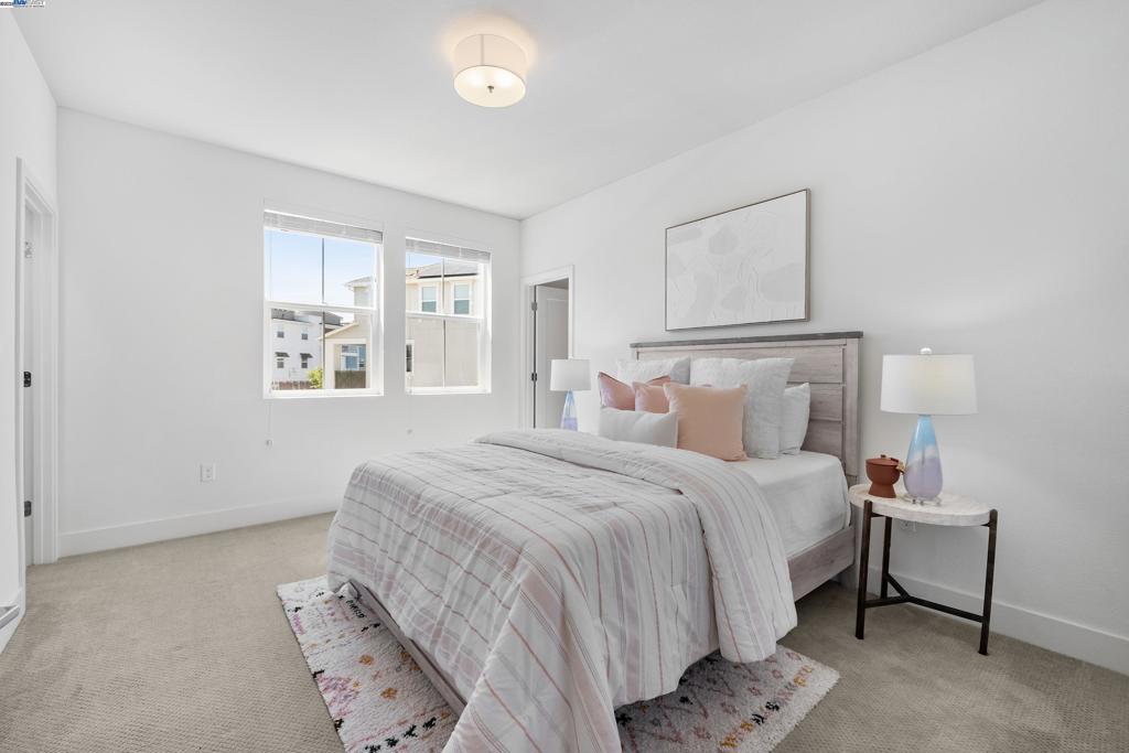 BRIDEWAY - Residential