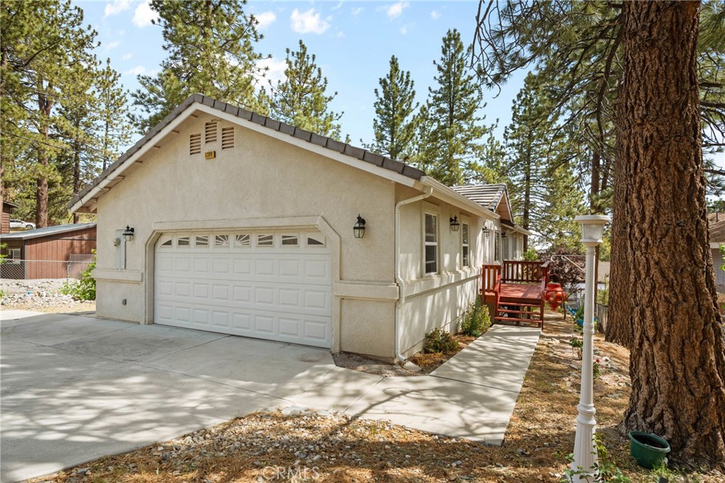 5399 Lone Pine Canyon Road