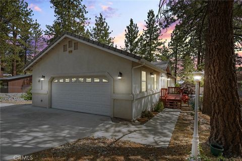 Photo of 5399 Lone Pine Canyon Road, Wrightwood, CA 92397 (MLS # HD25119563) Photo of 5399 Lone Pine Canyon Road, Wrightwood, CA 92397 (MLS # HD25119563)