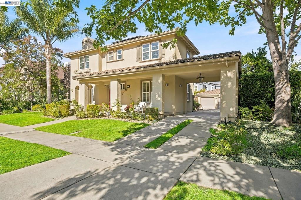 2413 REES CIRCLE