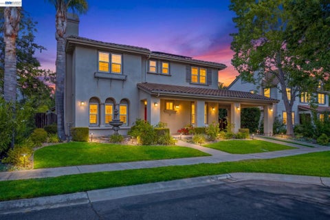 Photo of 2413 REES CIRCLE CIR, Livermore, CA 94550 (MLS # 41145210)