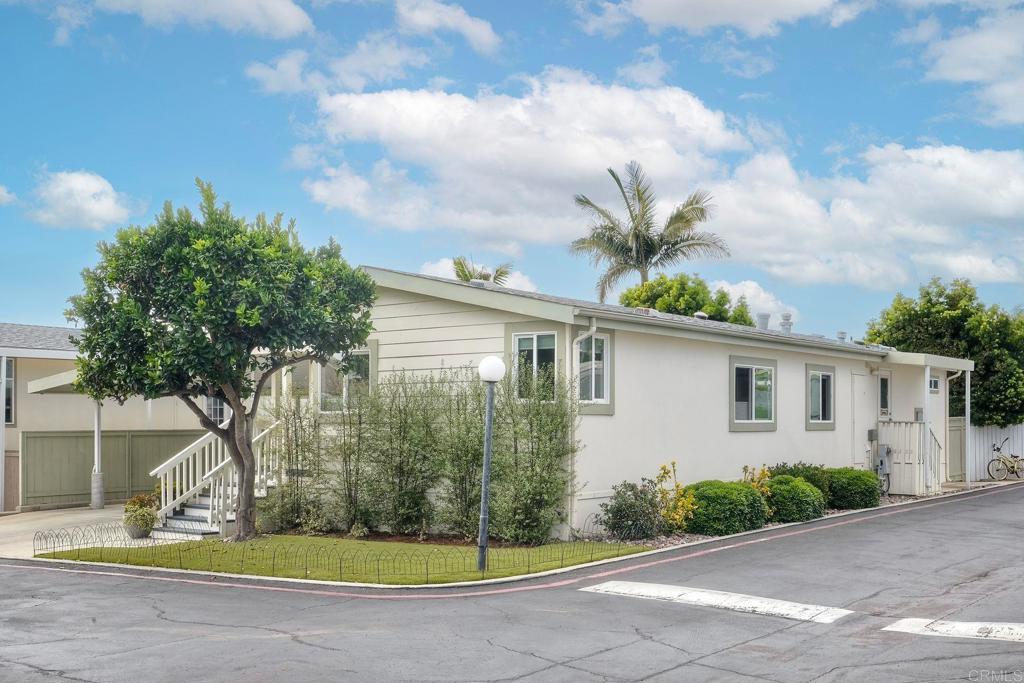 699 N Vulcan Avenue SPC 113
