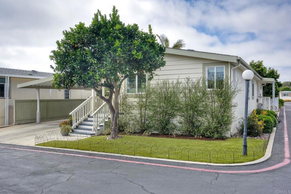 699 N Vulcan Avenue SPC 113