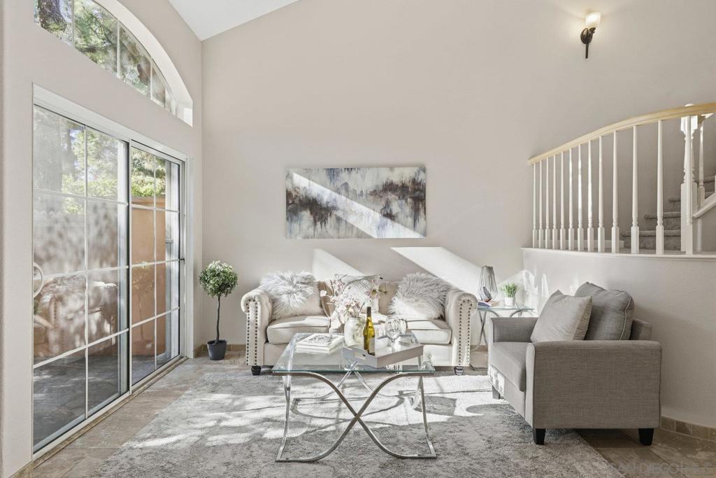 11908 Tivoli Park Row 7