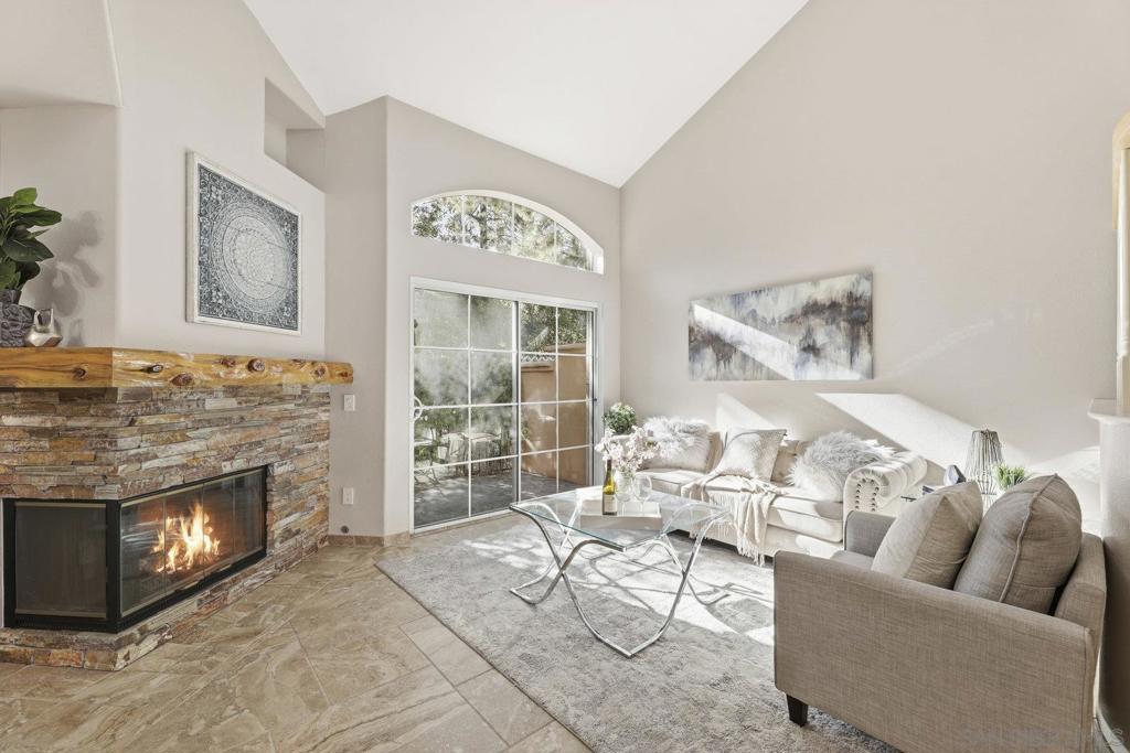 11908 Tivoli Park Row 7