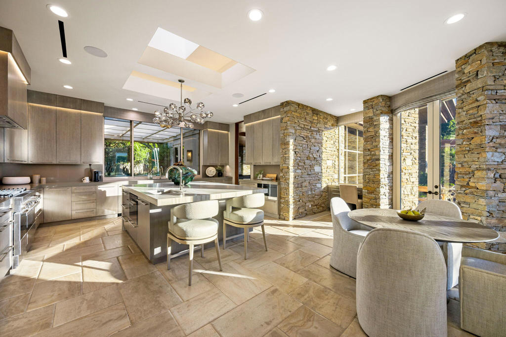 Vintage Country Club - Residential