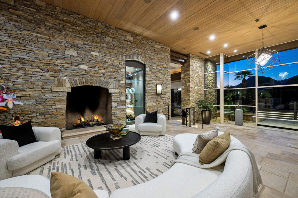 Vintage Country Club - Residential