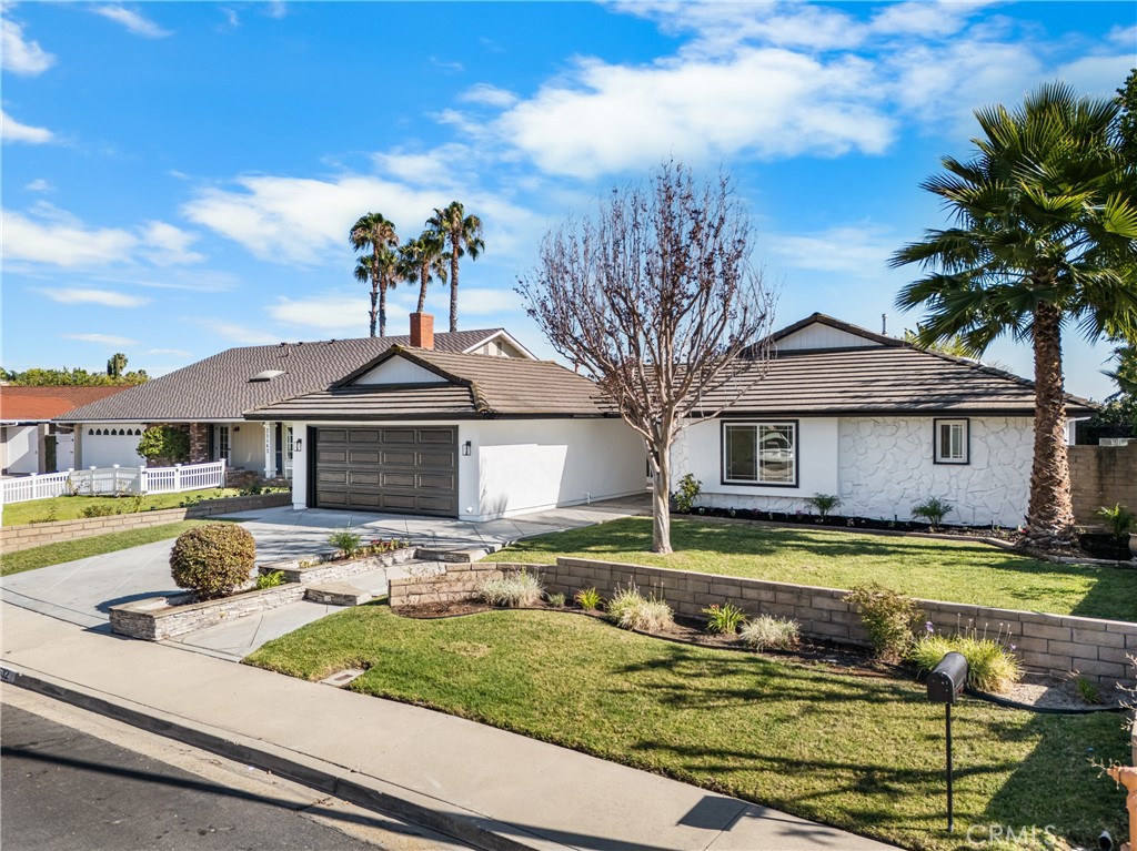 25532 Rhoda Drive