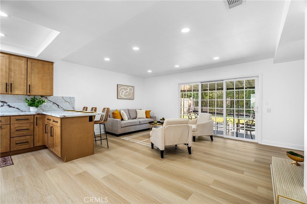 25532 Rhoda Drive, Mission Viejo CA 92691 - Photo 12