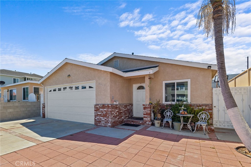 2211 Barbour Court