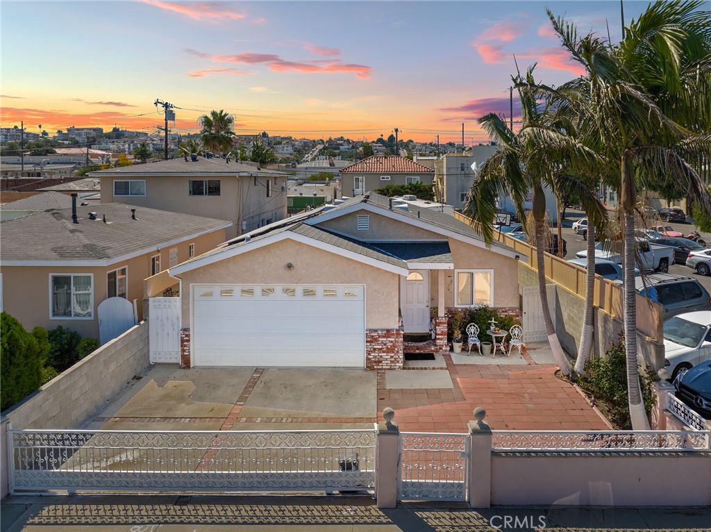 2211 Barbour Court