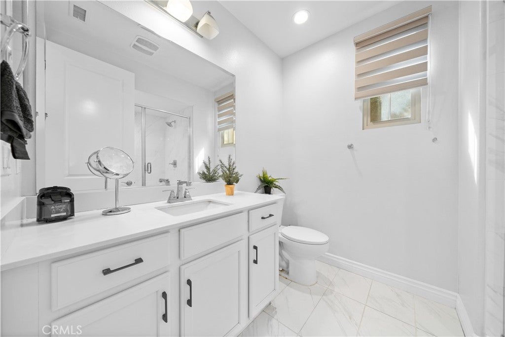 125 Lovelace, Irvine CA 92620 - Photo 6
