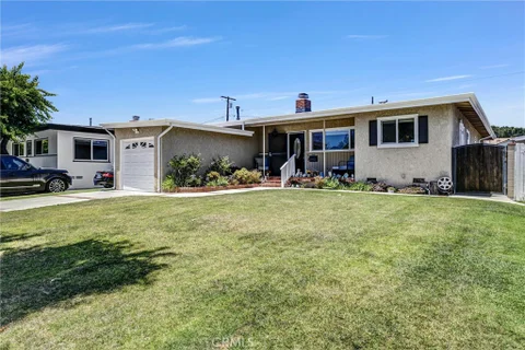 6141 E Huntdale Street E, Long Beach, CA 90808 - MLS#: NP26136983