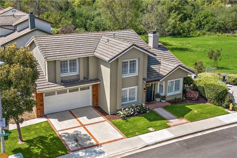 Photo of 1 Hummingbird Lane, Aliso Viejo, CA 92656 (MLS # LG26088856)